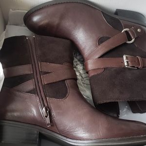 Laurel Ralph Lauren Boots | Size 7 | Brown